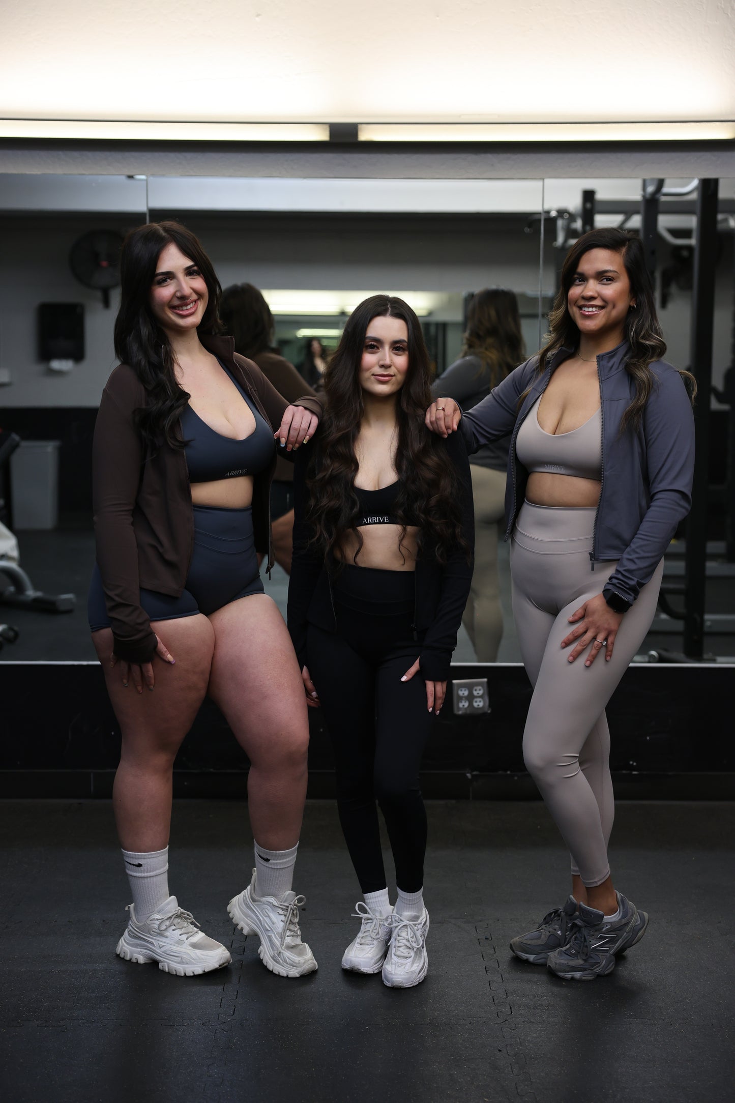 UNBREAKABLE Leggings (pre-order)
