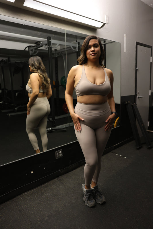 UNBREAKABLE Leggings (pre-order)